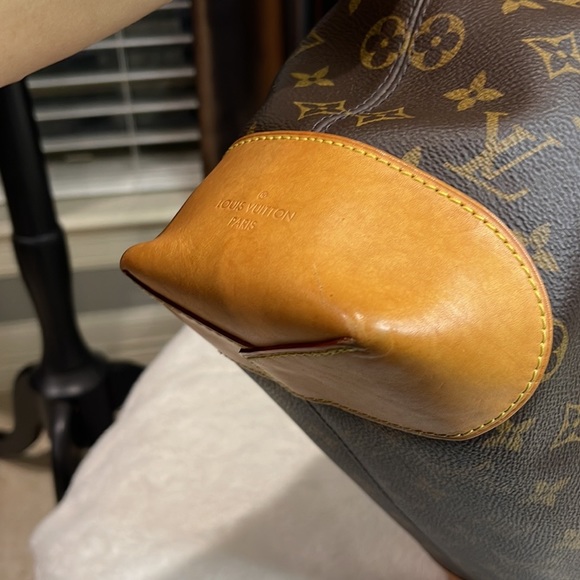 ❌SOLD❌Louis Vuitton Berri MM Bag - Picture 5 of 17